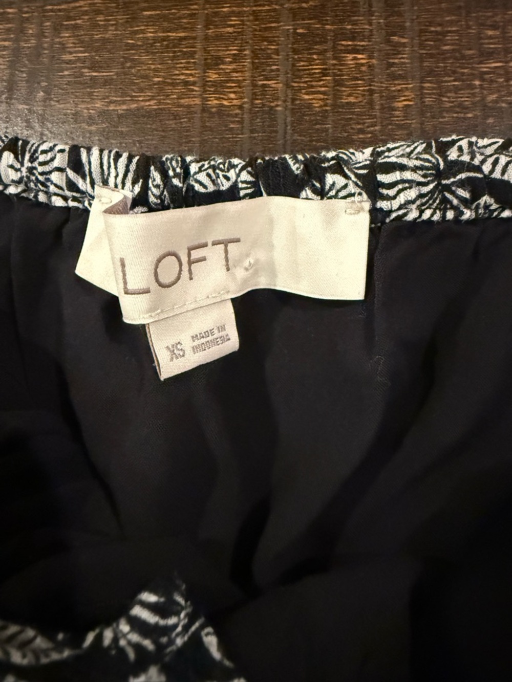 LOFT Black & White Floral Maxi Dress Ruffle Strap Flowy XS Summer Boho - Picture 3 of 9